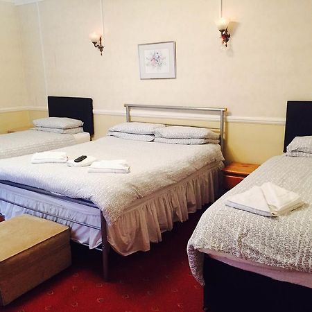 Welbeck Hotel - Close To Beach, Train Station & Southend Airport Екстер'єр фото
