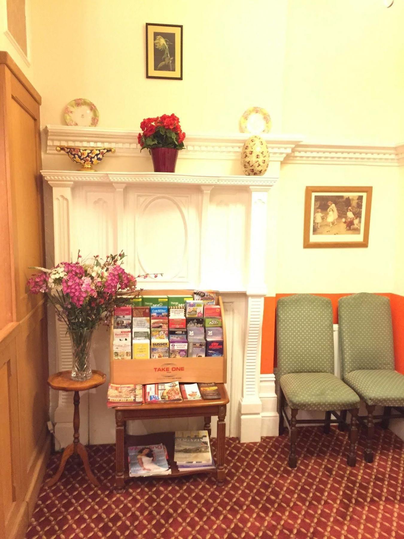 Welbeck Hotel - Close To Beach, Train Station & Southend Airport Екстер'єр фото